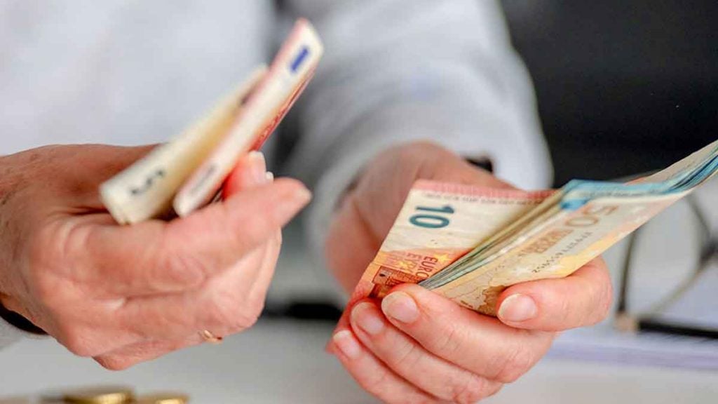 « J’ai touché le RSA toute ma vie sans jamais travailler, voici le montant réel de ma retraite en 2026 »