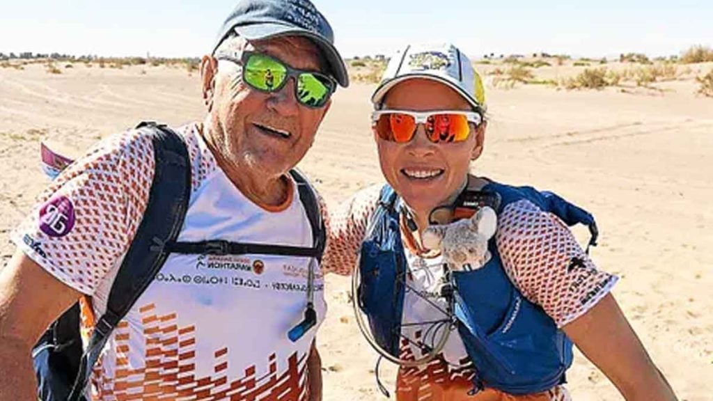 « Pas d’âge pour réaliser ses rêves »  quand une petite-fille embarque son grand-père de 86 ans dans le Sahara